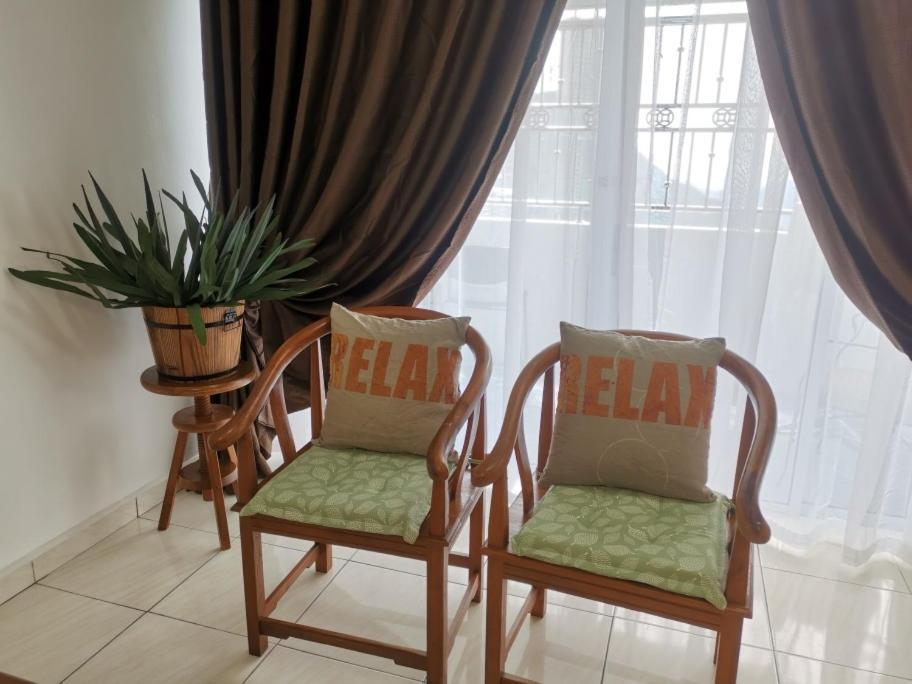 12 Pax Skyview Homestay 2 Family Room 2R2B Golden Hills Mountain View Genting Highland Genting Highlands Exterior photo